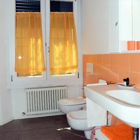 Gialu: Il Tuo Dentro Le Mura Bologna