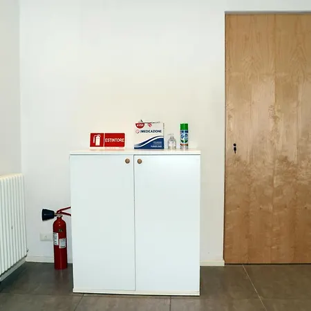 Gialu: Il Tuo Dentro Le Mura