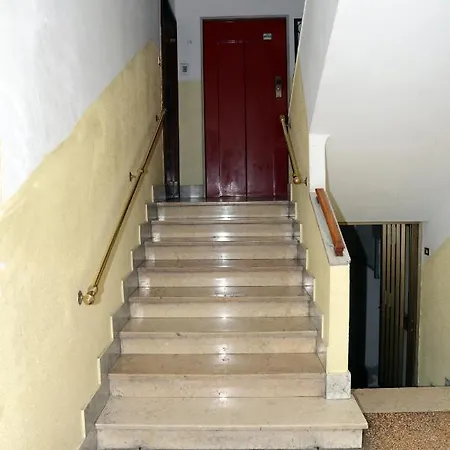 Gialu: Il Tuo Dentro Le Mura Bologna