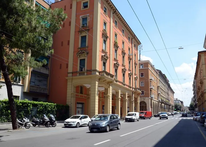 Gialu: Il Tuo Dentro Le Mura