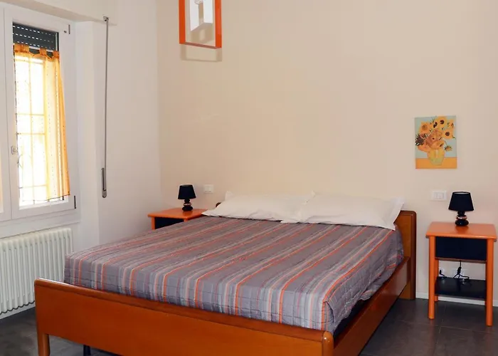 Gialu: Il Tuo Dentro Le Mura 3* بولونيا