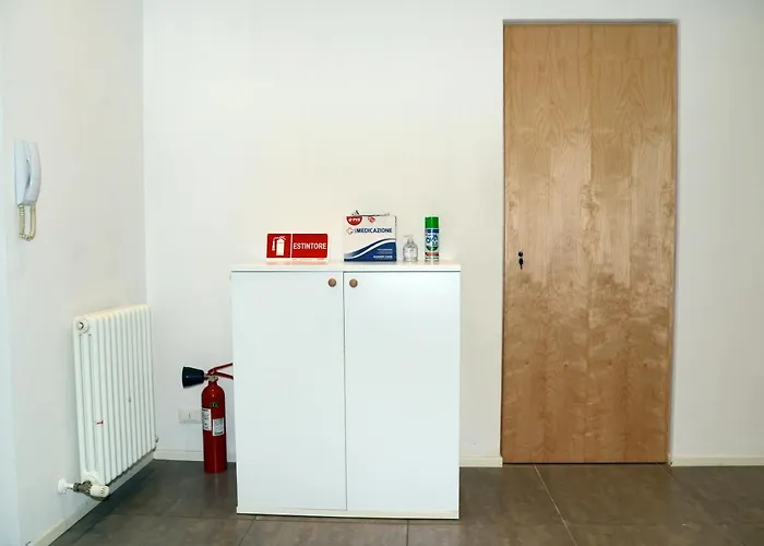 Gialu: Il Tuo Dentro Le Mura