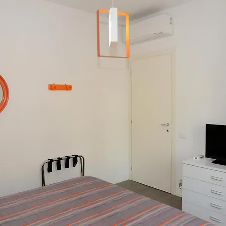 Gialu: Il Tuo Dentro Le Mura Guest house Bologna