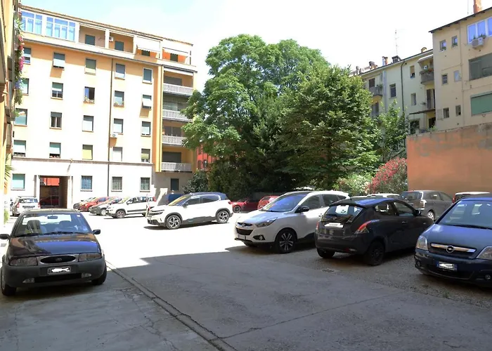 Gialu: Il Tuo Dentro Le Mura בולוניה