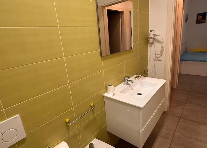 Gialu: Il Tuo Dentro Le Mura בית הארחה 3*