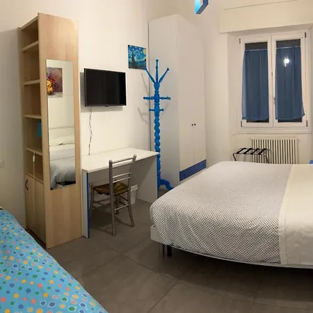 Gialu: Il Tuo Dentro Le Mura 4* ボローニャ